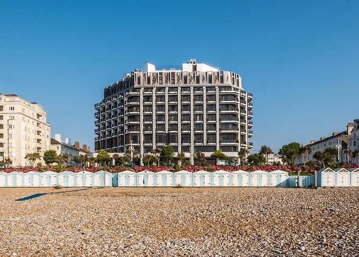 Explore Luxury in Eastbourne: Top 4 Five-Star Hotels for a Memorable Stay