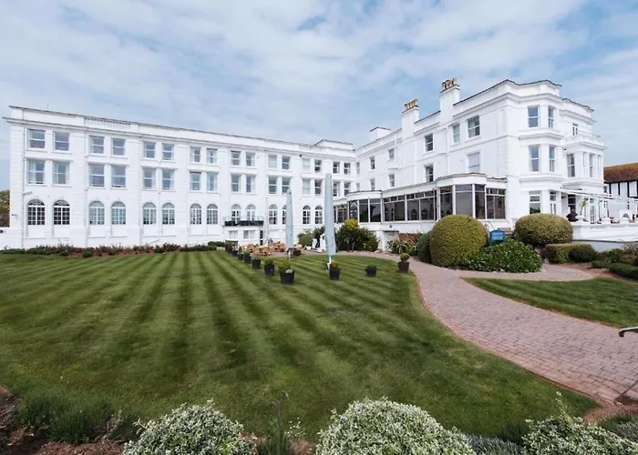 Discover the Best Hotels Paignton Has to Offer for a Perfect Stay