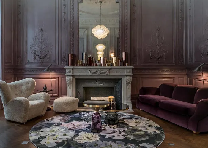 Top-Tier Luxury Hotels in Bordeaux, France