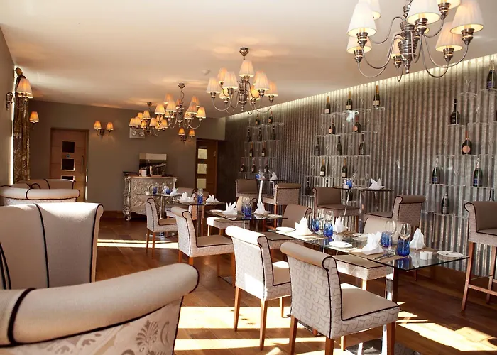 Top Hotels in Cheltenham for Every Traveler