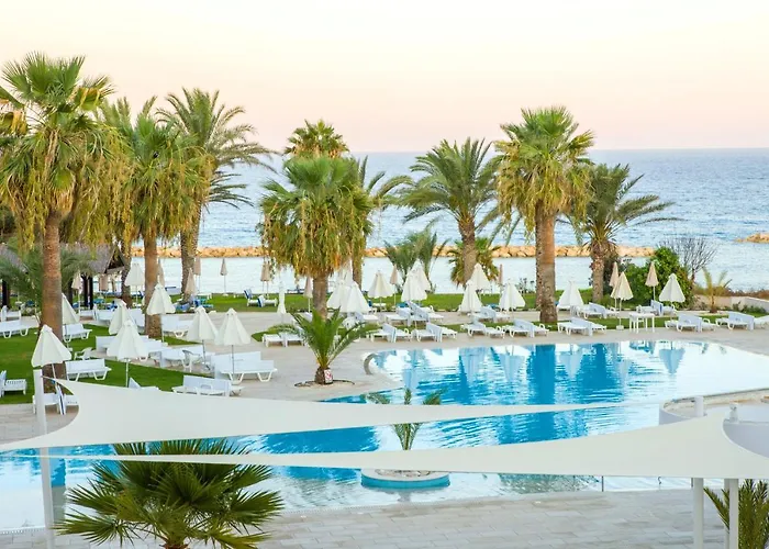 Discover the Best All-Inclusive Hotels in Paphos, Cyprus