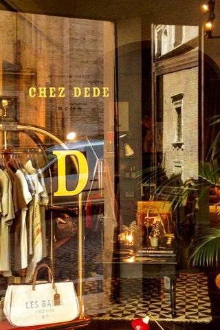 Chez Dd window